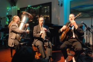 salon-hothouse-trio-2010